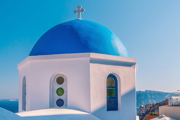 Fototapeta na wymiar White architecture of Oia village on Santorini island.