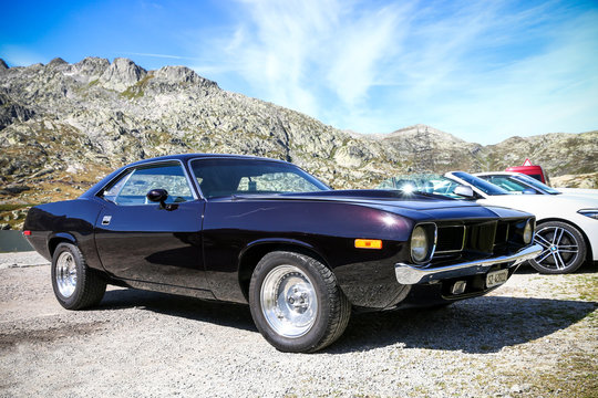 Plymouth Barracuda