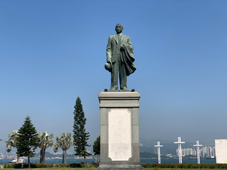 Fototapeta premium statue of sun yat-sen