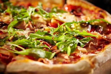 pizza with ham and cheese