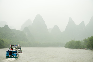 桂林　カルスト地形　山水　中国