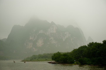 桂林　カルスト地形　山水　中国