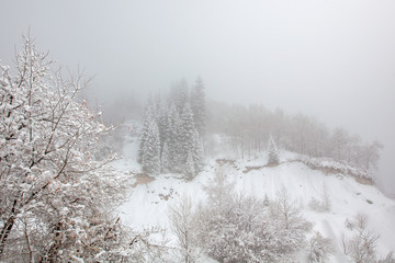 Allphotokz Medeu 20110316 2024 5DM2