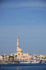 Fototapeta na wymiar Marina de Hurghada (Égypte)