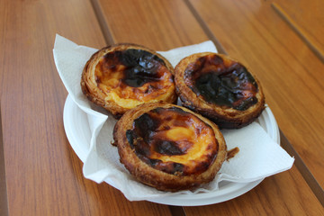 pastel de nata, portuguese traditional dessert