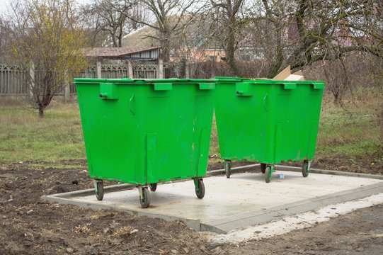 Clean garbage containers, waste collection