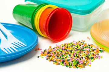 Plastic granules and disposable tableware made of polyethylene, polypropylene polymeric material on...