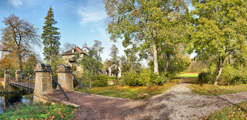 Schaukelbrücke im Ilmpark von Weimar