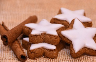 baked star cookies with white icing