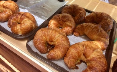 fresh croissants in a bakery
