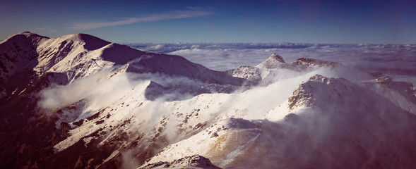 Tatry, widok na Giewont, Halny Wiatr