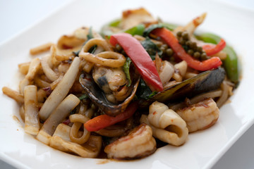 Seafood Thai Drunken Udon (Noodle)