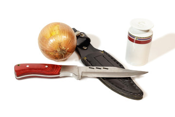Zwiebel und Messer.