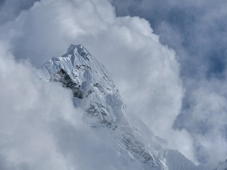 Naklejka na ściany i meble mount Ama Dablam , Khumbu valley, Sagarmatha national park, Everest area, Nepal, tracking way to mount Everest