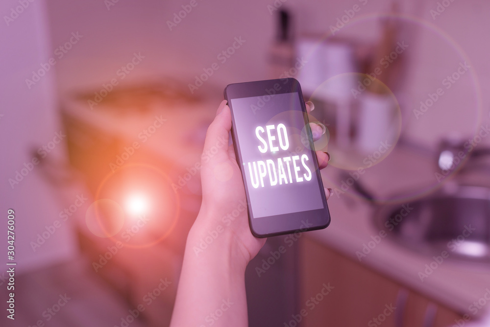 Aufkleber conceptual hand writing showing seo updates. concept meaning new information or design in search eng