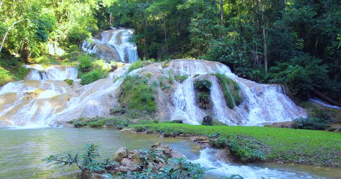 Beautiful waterfalls in the forest, fresh green, waterfalls with nature tourism, waterfalls in Thailand