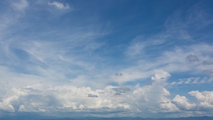 Fototapeta premium dramatic cloud moving above blue sky, cloudy day weather background