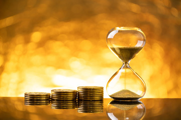 時は金なり