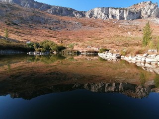 Espejismo en lago. El Torcal de Antequera , Málaga, Andalucía , España