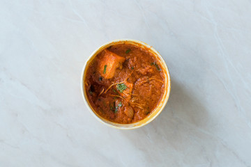 Take Away Indian Food Paneer Butter Tikka Masala / Cheese Cottage Curry in Plastic Box Package / Container.