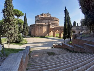 Roma - Castel Sant'Angelo dalla scala del parco
