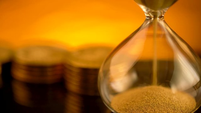 時は金なり