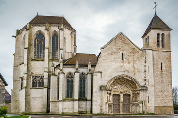 Fototapeta na wymiar Church in Saint-Thibault, France