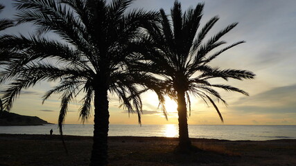 Die Wintermorgensonne am Mittelmeer genießen und den neuen Tag geniessen - was kann es schöneres...
