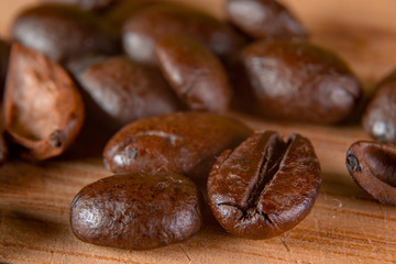 Obraz premium coffee beans macro shot at home part 2