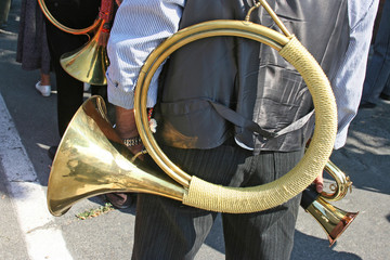 joueur de cor © helenedevun