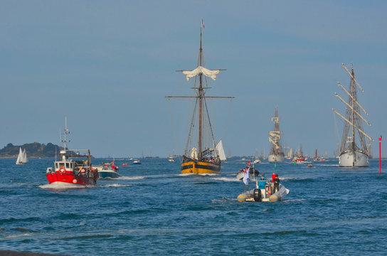 Old rigging (vieux gr&eacute;ments), Paimpol, Festival des chants marins, Bretagne, France