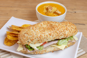 Sanduch combo with soup and patacones