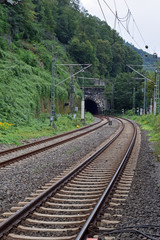 Fototapeta na wymiar Curving Railway Line and Tunnel Entrance 6569-042