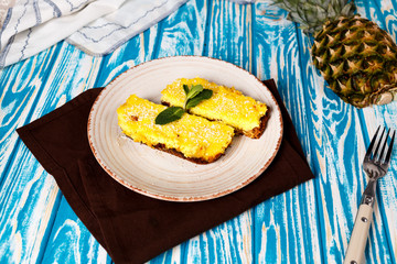 pineapple cake