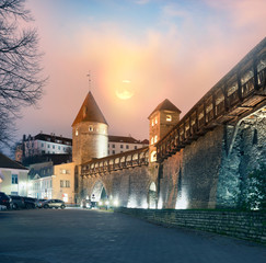 Obraz na płótnie Canvas Towers of medieval Tallinn