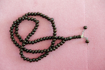 Islam in glorify, exalt the Islamic tools and equipment, means of worship rosary beads,