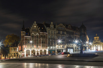 Beautiful view of the Royal Square at night.