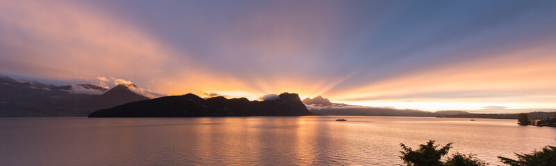 Obraz premium Panorama of sunset