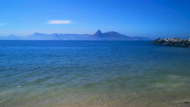 Rio de Janeiro beach, aterro do Flamengo, clean beautiful water at Guanabara bay