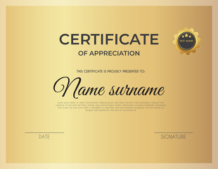 Obraz premium Certificate template with luxury and modern pattern suitable for diploma, conference, and honour. Vector illustration image