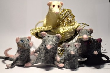  New Year's mouse - a symbol of the coming year