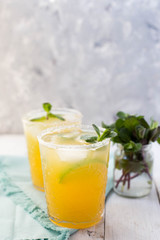 mint and lime lemonade