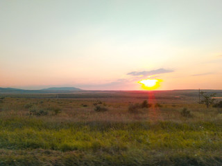 Obraz premium Bright sunset over the field, Crimea