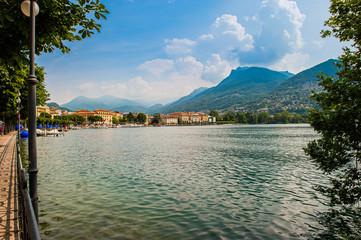 Obraz premium Lake Lugano and the city of Lugano in Southern Switzerland