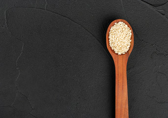 Sesame seeds in spoon