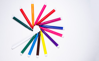 Set of felt-tip pens, a tool for creativity and school.