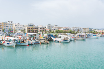 Fototapeta na wymiar Rethymnon, port de pêche, Crète