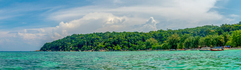 Fototapeta na wymiar Tropical Island, Besur, Perhentian Islands, Malaysia