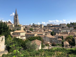 Fototapeta na wymiar view of little french town 