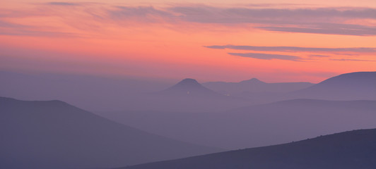 Magnificent Sunsets And Mists